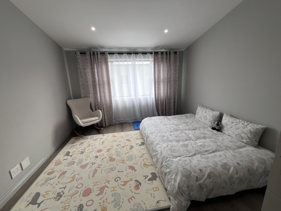 To Let 4 Bedroom Property for Rent in Royal Ascot Western Cape